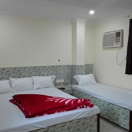 Oyo 66643 Khan Guest House Calcutta  Esterno foto