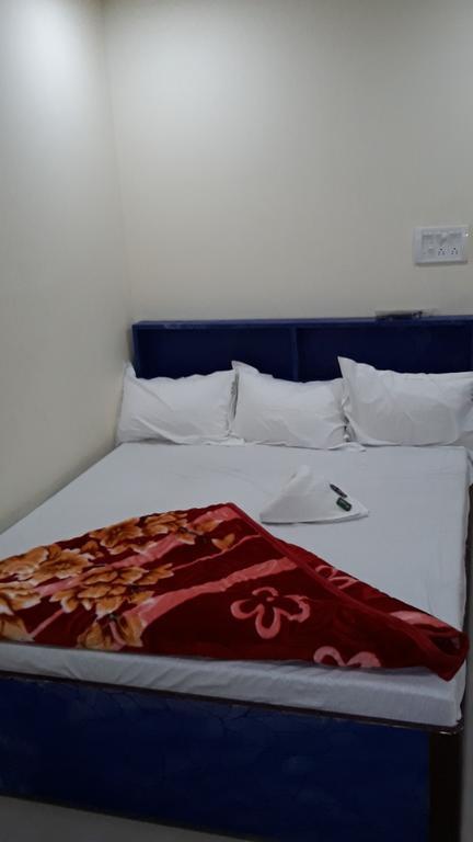 Oyo 66643 Khan Guest House Calcutta  Esterno foto